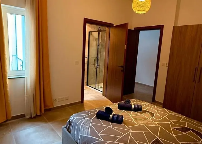 St Julians's Charm Is-Swieqi