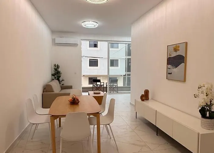 St Julians's Charm Apartament *